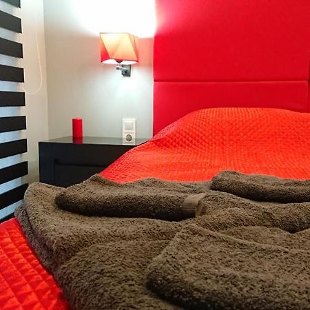 Apartament Exclusive Redblack Кельце Екстер'єр фото