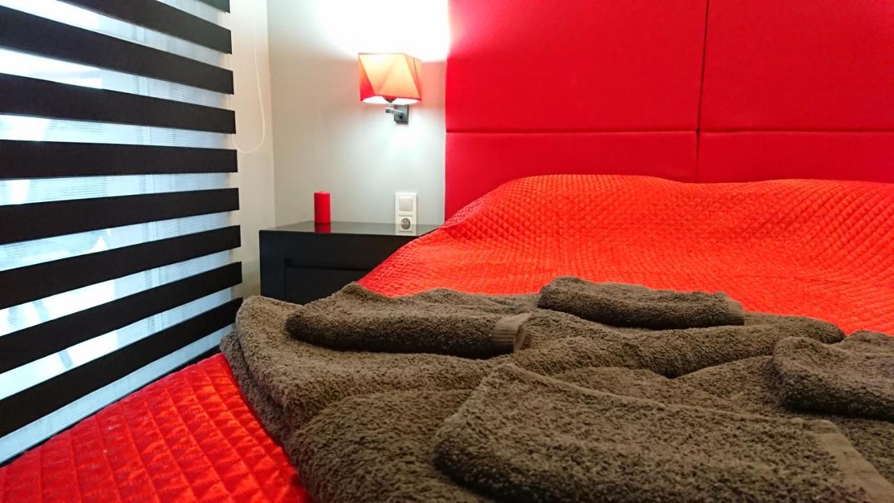 Apartament Exclusive Redblack Кельце Екстер'єр фото